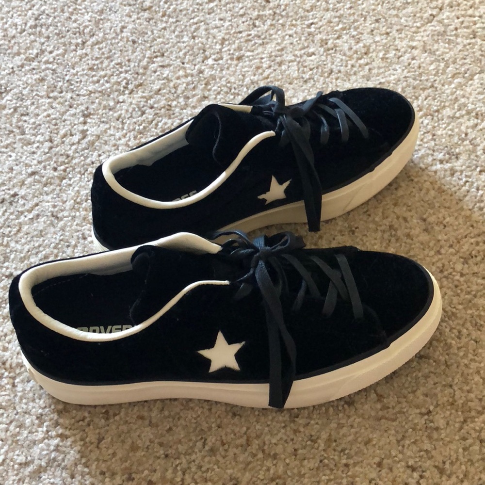 Platform sneakers